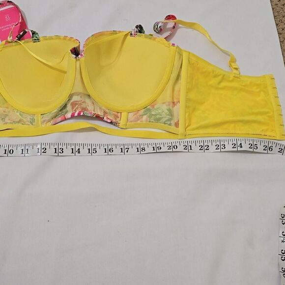 Victoria's Secret Yellow Floral Bra with Adjustable Straps - Picture 4 of 6